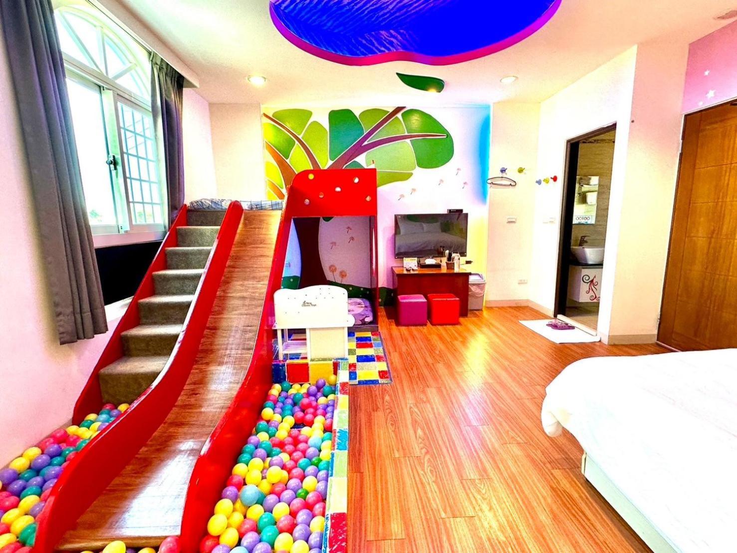 Little Apple B&B Wujie Bagian luar foto