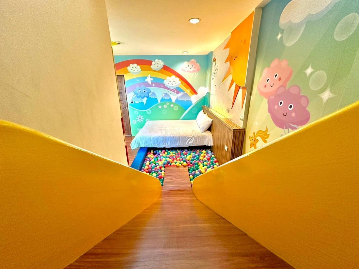 Little Apple B&B Wujie Bagian luar foto