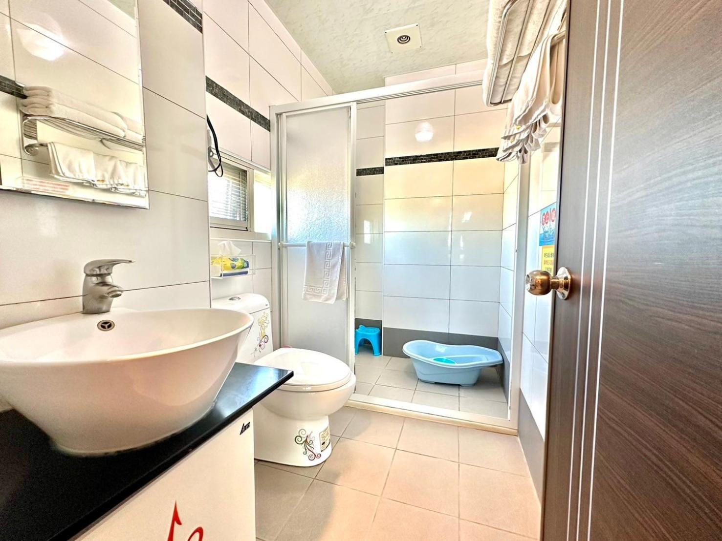 Little Apple B&B Wujie Bagian luar foto